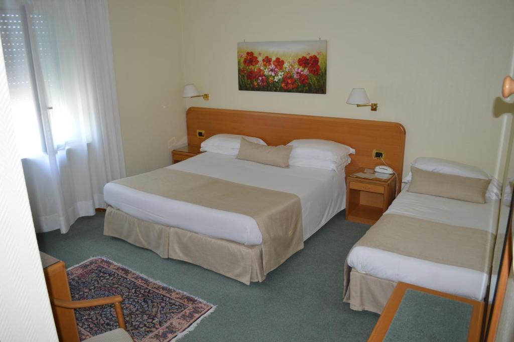 Hotel Villa Ida Ceprano Zimmer foto